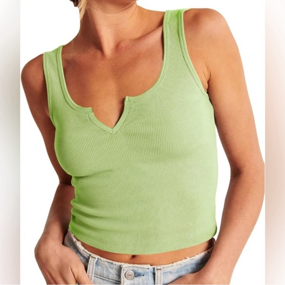 Notch Neck Ribbed Tank Bundle - Green - Black - XS (EUC) - Picture 8 of 8